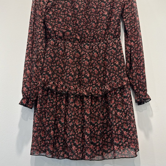 Sadie and Sage mini black dress w/red rose print and ruffles size M gently worn - Picture 9 of 9